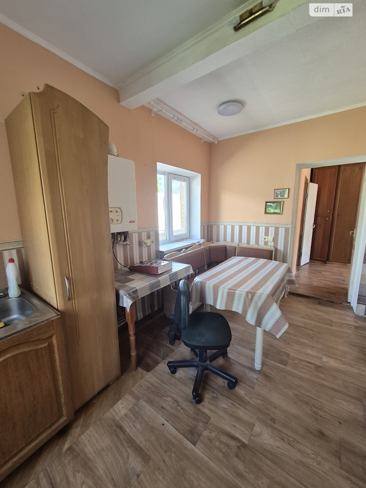 Продажа части дома в Белой Церкви, 1-й переулок Лазаретный, район ДНС, 2 комнаты фото 1 Продажа части дома в Белой Церкви, 1-й переулок Лазаретный, район ДНС, 2 комнаты фото 1