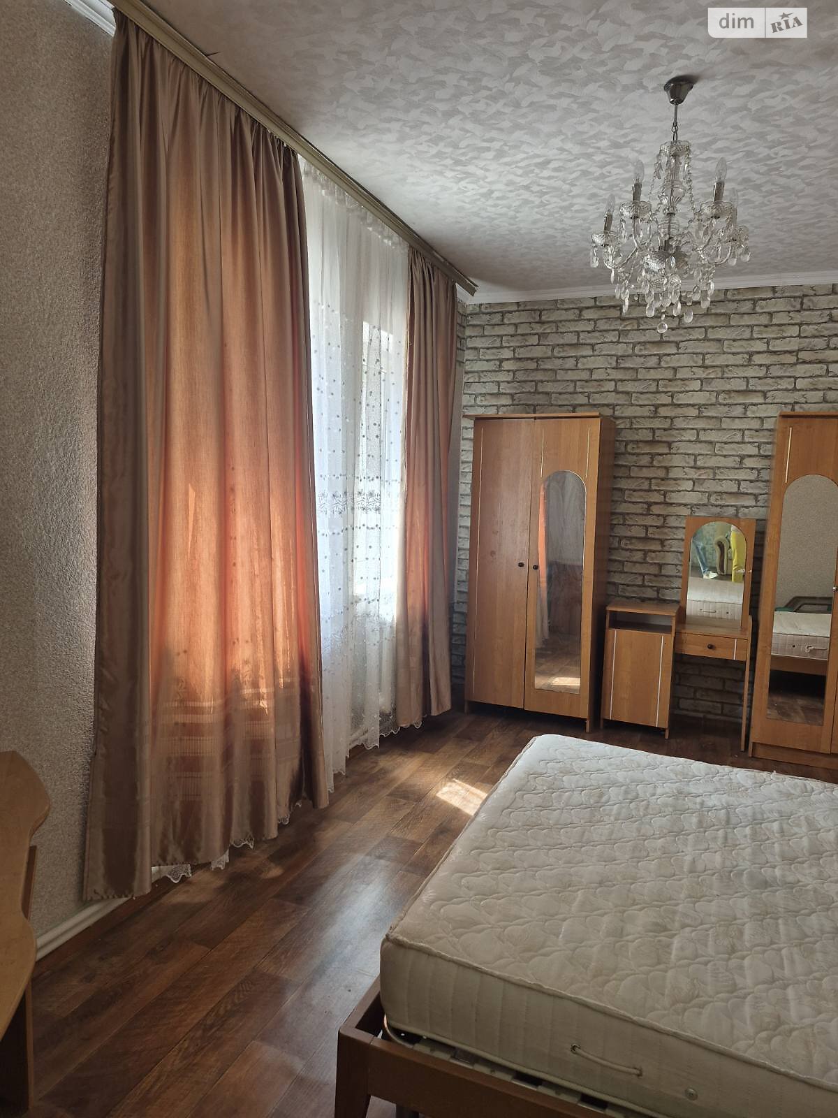 Продажа части дома в Белой Церкви, 1-й переулок Лазаретный, район ДНС, 2 комнаты фото 1 Продажа части дома в Белой Церкви, 1-й переулок Лазаретный, район ДНС, 2 комнаты фото 1