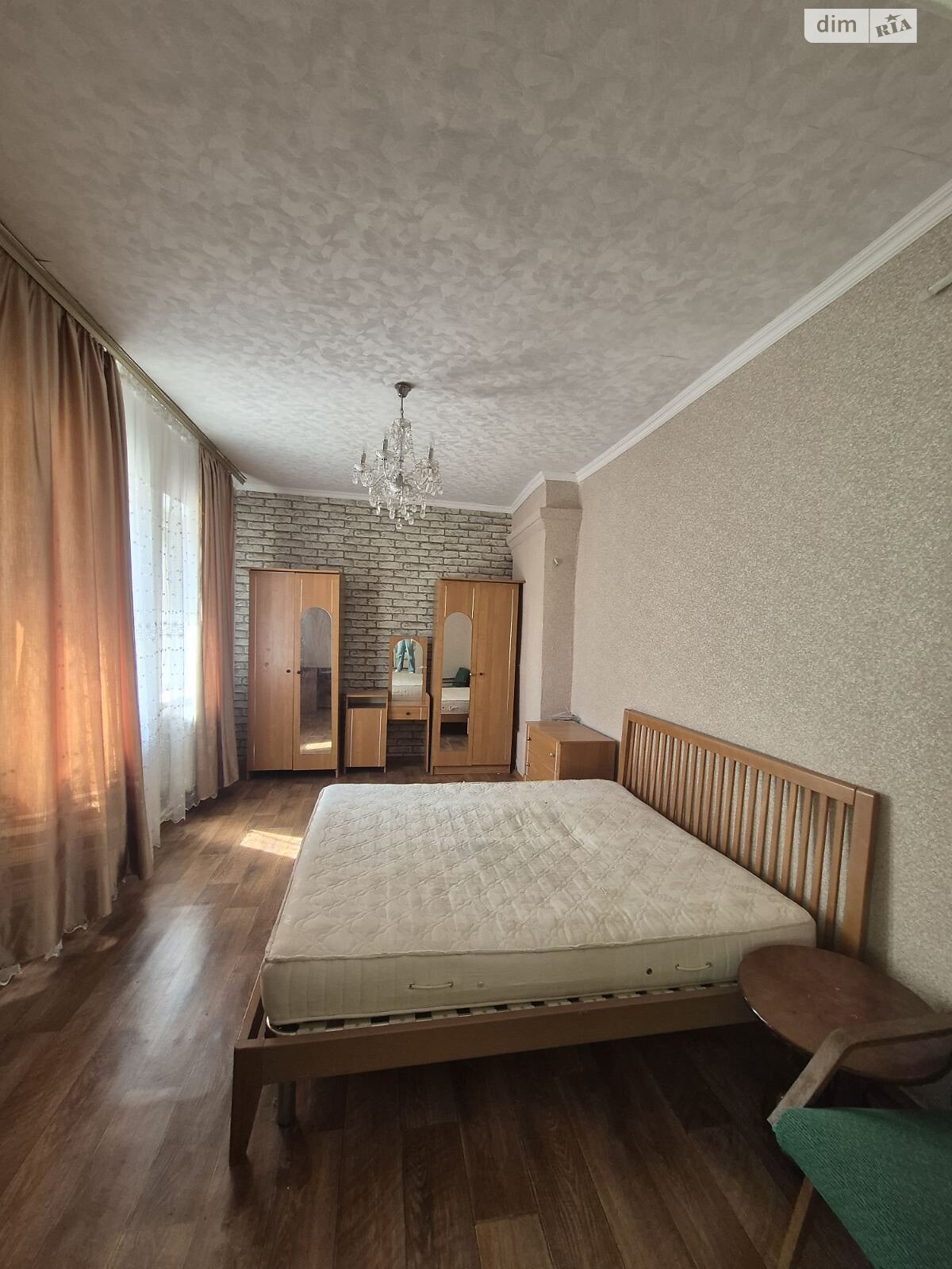 Продажа части дома в Белой Церкви, 1-й переулок Лазаретный, район ДНС, 2 комнаты фото 1 Продажа части дома в Белой Церкви, 1-й переулок Лазаретный, район ДНС, 2 комнаты фото 1