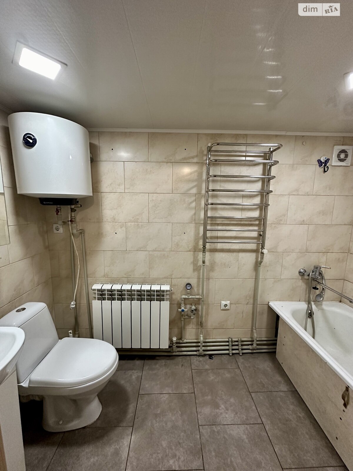 Продажа части дома в Белой Церкви, район Центр, 2 комнаты фото 1 Продажа части дома в Белой Церкви, район Центр, 2 комнаты фото 1