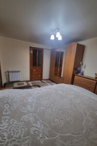 Продажа части дома в Белой Церкви, улица Шамраивская, район Центр, 2 комнаты фото 2 Продажа части дома в Белой Церкви, улица Шамраивская, район Центр, 2 комнаты фото 2