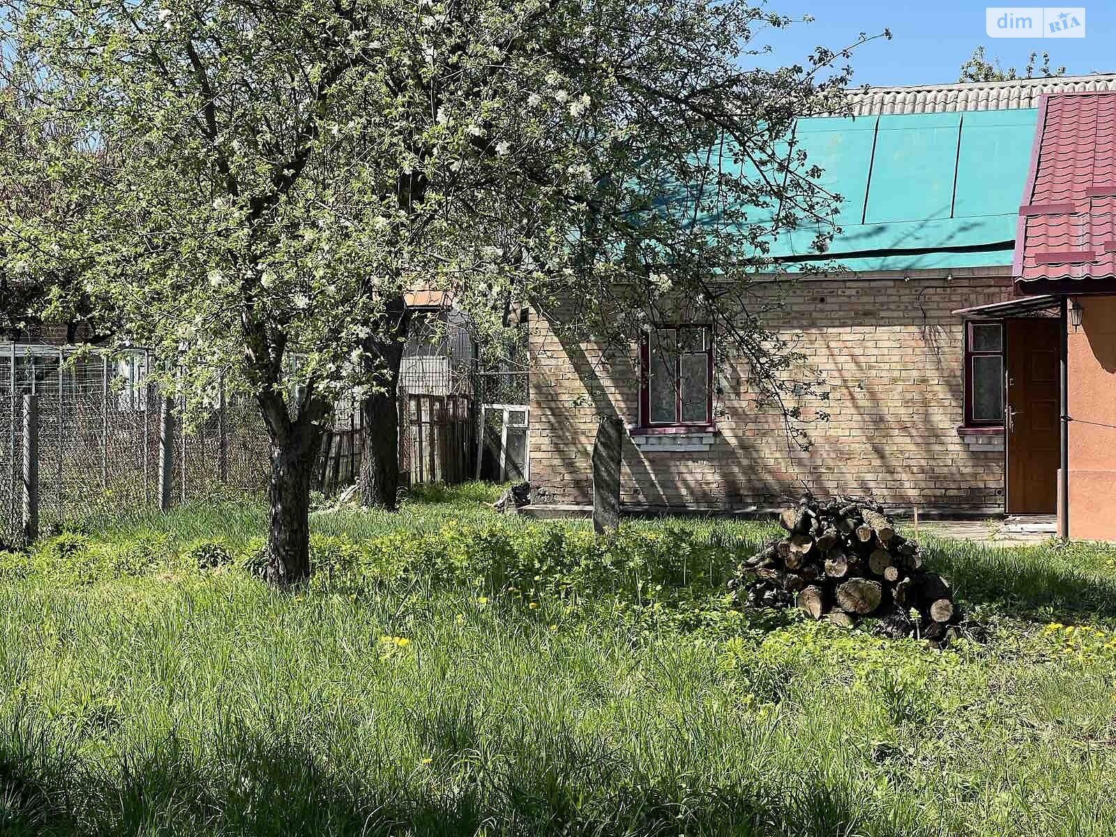 Продажа части дома в Боярке, улица Героев Крут (Советская), 2 комнаты фото 1 Продажа части дома в Боярке, улица Героев Крут (Советская), 2 комнаты фото 1