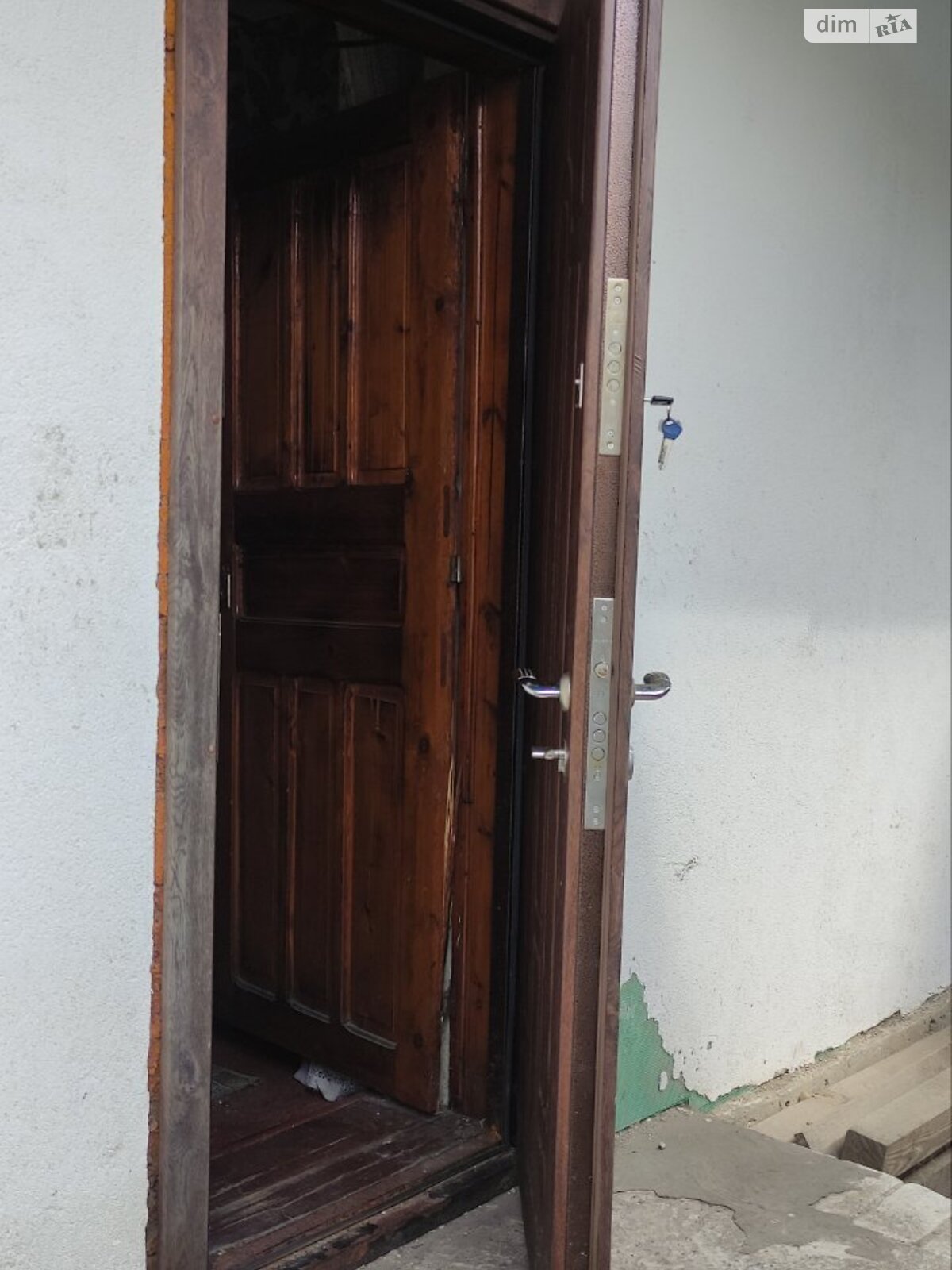 Продаж частини будинку в Броварах, район Масив, 3 кімнати фото 1 Продаж частини будинку в Броварах, район Масив, 3 кімнати фото 1