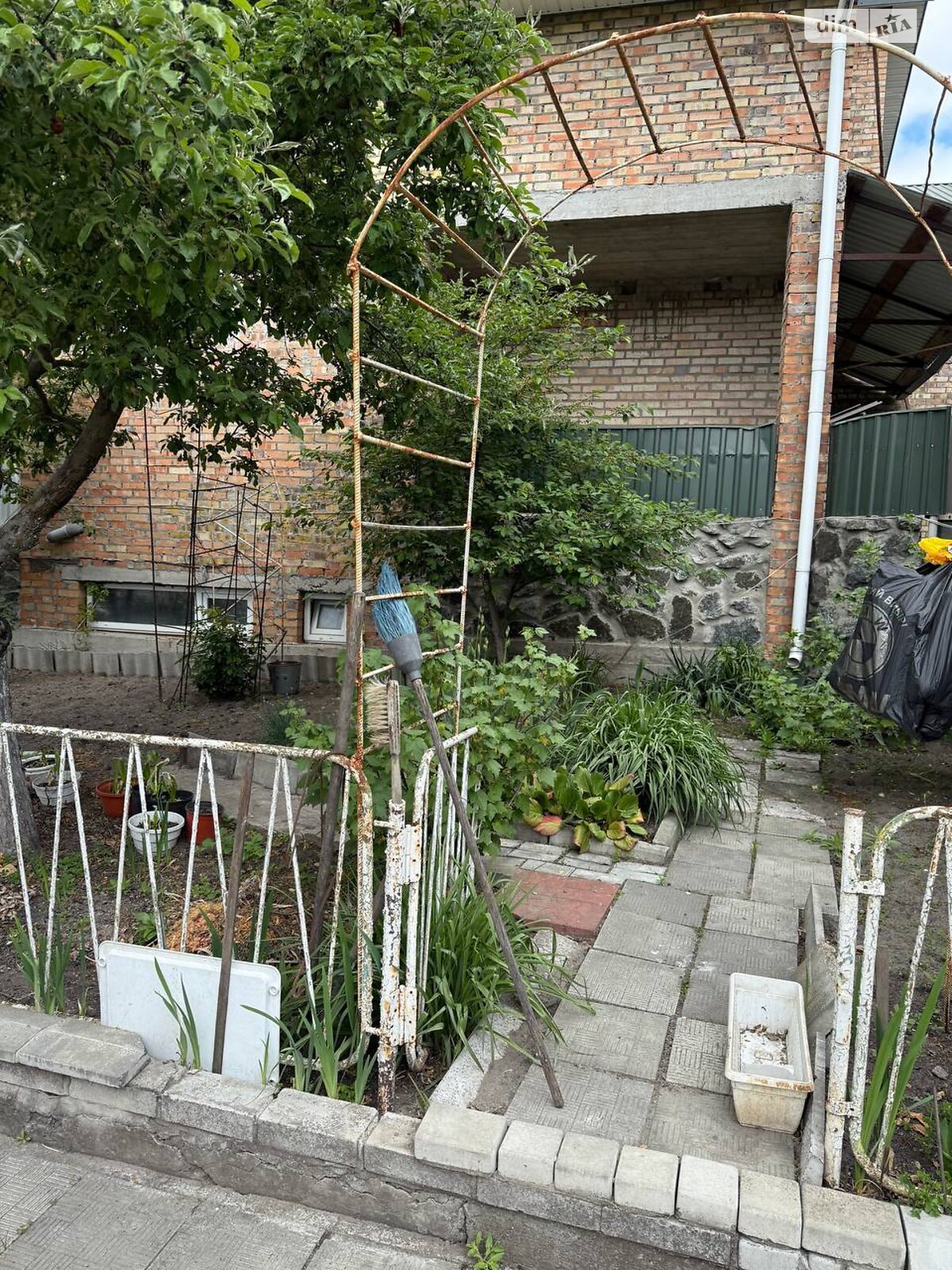 Продаж частини будинку в Бучі, район Буча, 3 кімнати фото 1 Продаж частини будинку в Бучі, район Буча, 3 кімнати фото 1