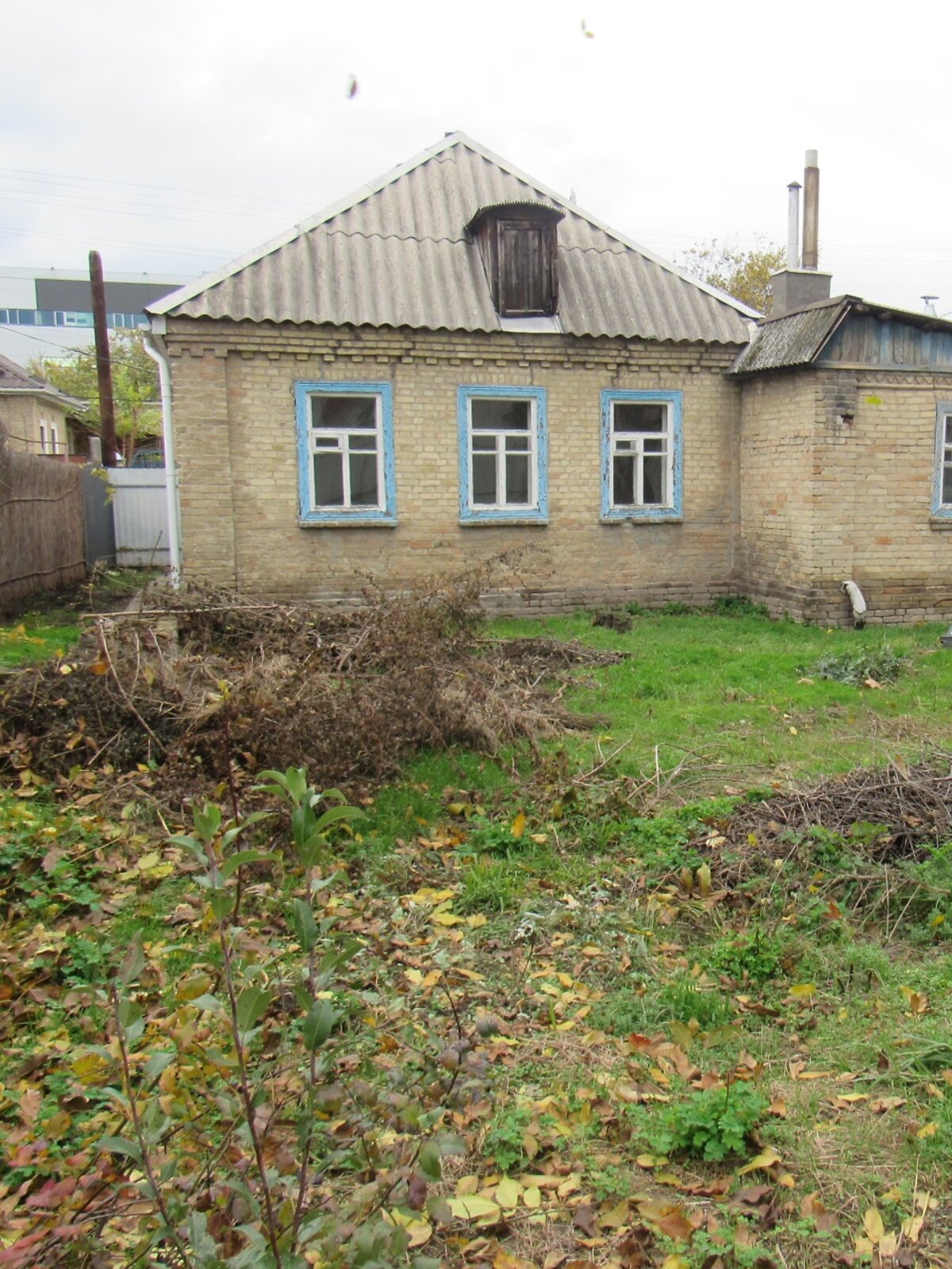 Продажа части дома в Черкассах, переулок Молодежный, район 700-летия, 3 комнаты фото 1 Продажа части дома в Черкассах, переулок Молодежный, район 700-летия, 3 комнаты фото 1