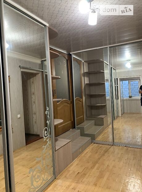 Продажа части дома в Черкассах, улица Амброса Сергея (Орджоникидзе) 87/3, район Грузовой порт, 3 комнаты фото 1 Продажа части дома в Черкассах, улица Амброса Сергея (Орджоникидзе) 87/3, район Грузовой порт, 3 комнаты фото 1