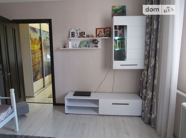 Продажа части дома в Черкассах, район к-т Мир, 2 комнаты фото 1 Продажа части дома в Черкассах, район к-т Мир, 2 комнаты фото 1