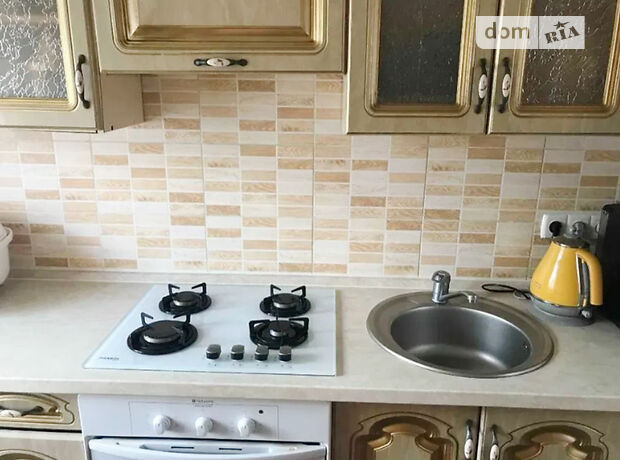 Продажа части дома в Черкассах, улица Садовая, район к-т Мир, 2 комнаты фото 1 Продажа части дома в Черкассах, улица Садовая, район к-т Мир, 2 комнаты фото 1