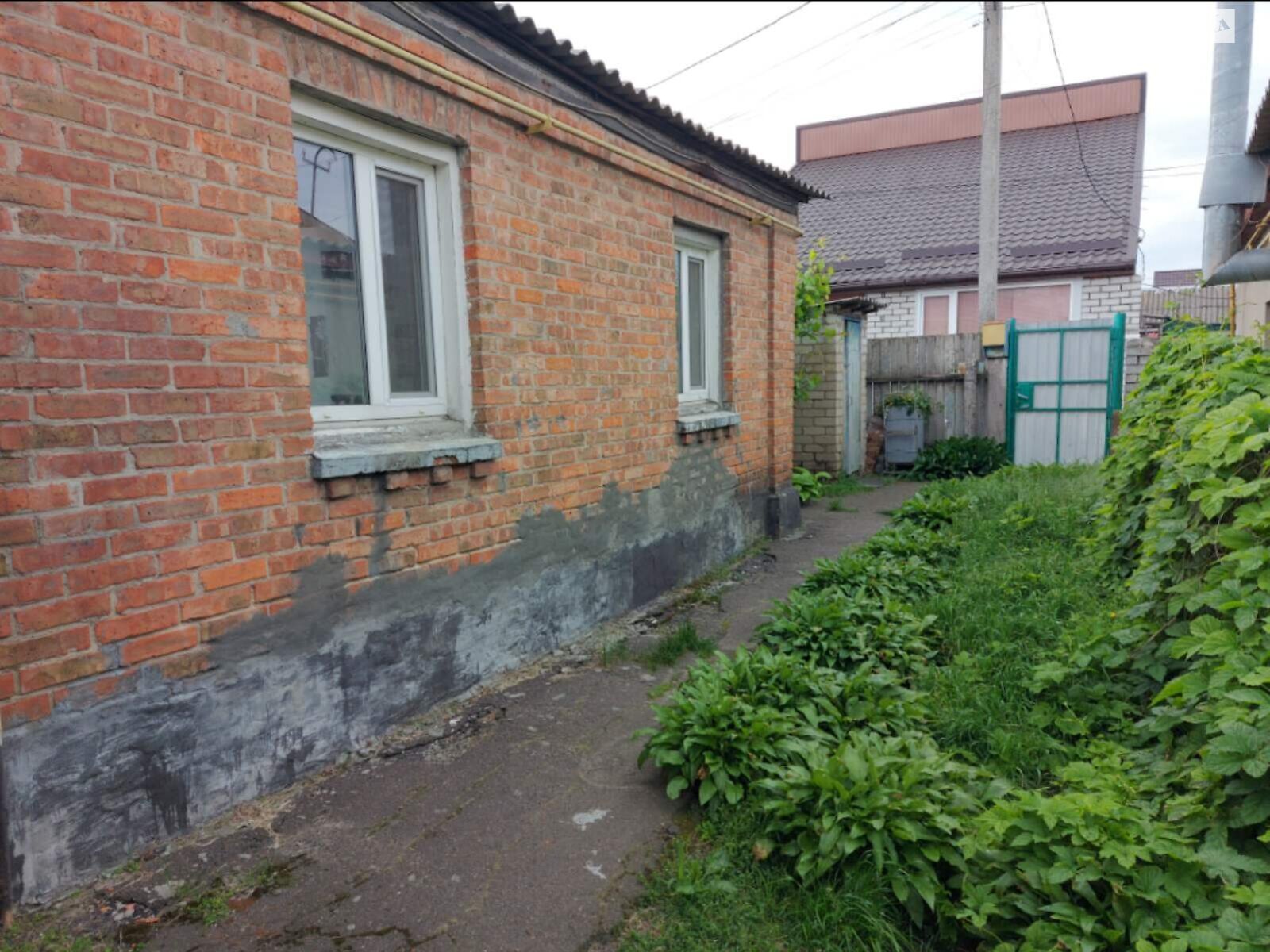 Продаж частини будинку в Черкасах, вулиця Василя Стуса (Крилова), район Казбет, 2 кімнати фото 1 Продаж частини будинку в Черкасах, вулиця Василя Стуса (Крилова), район Казбет, 2 кімнати фото 1