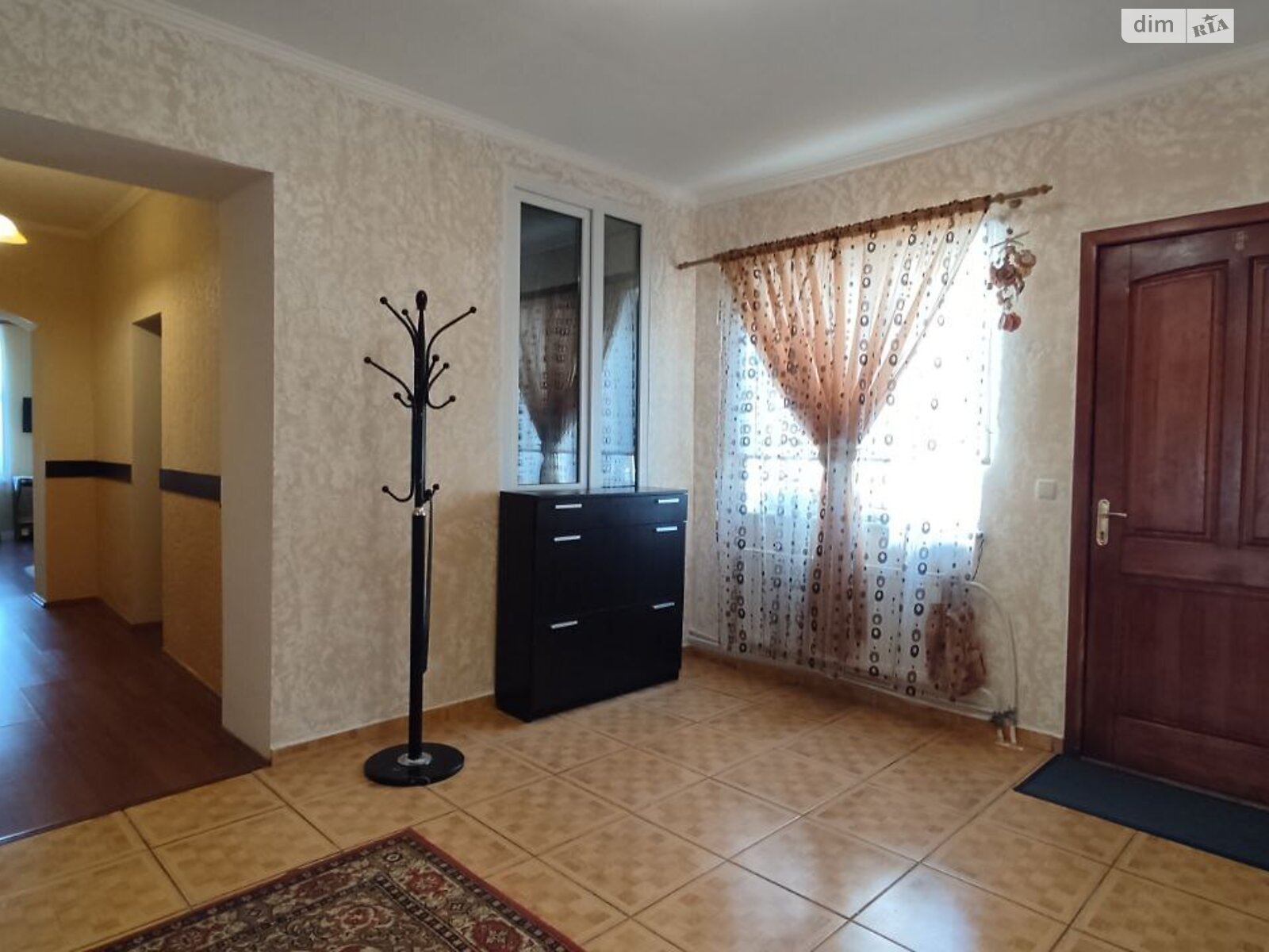 Продажа части дома в Черкассах, улица Сенная (Добровольского), район Приднепровский, 4 комнаты фото 1 Продажа части дома в Черкассах, улица Сенная (Добровольского), район Приднепровский, 4 комнаты фото 1