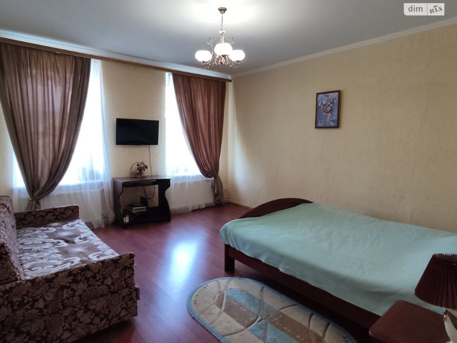 Продажа части дома в Черкассах, улица Сенная (Добровольского), район Приднепровский, 4 комнаты фото 1 Продажа части дома в Черкассах, улица Сенная (Добровольского), район Приднепровский, 4 комнаты фото 1