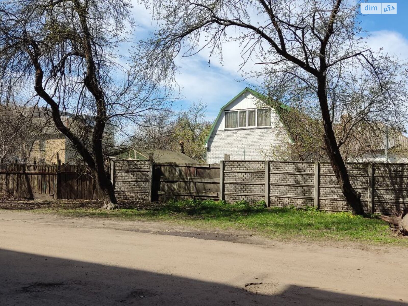 Продажа части дома в Черкассах, улица Сенная (Добровольского), район Приднепровский, 4 комнаты фото 1 Продажа части дома в Черкассах, улица Сенная (Добровольского), район Приднепровский, 4 комнаты фото 1