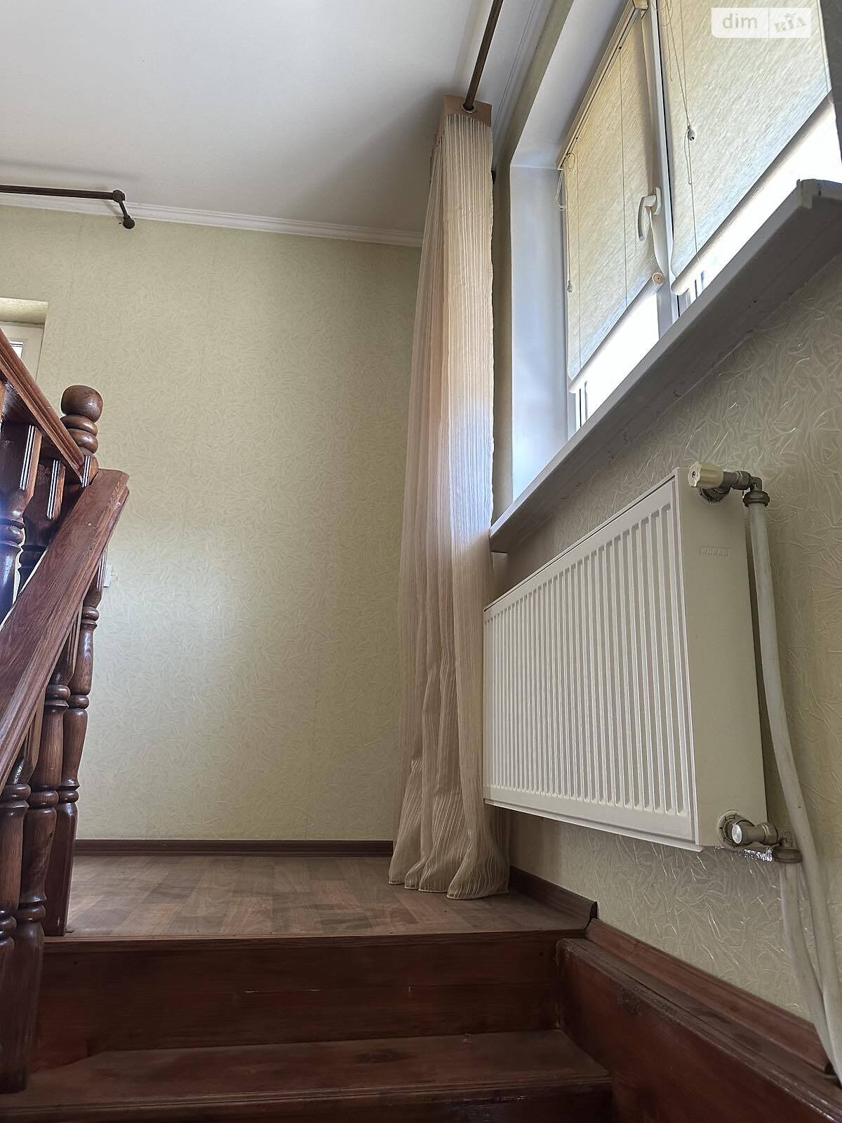 Продажа части дома в Черкассах, улица Набережная 166, район Сосновский, 5 комнат фото 1 Продажа части дома в Черкассах, улица Набережная 166, район Сосновский, 5 комнат фото 1
