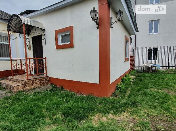 Продажа части дома в Черкассах, район Центр, 3 комнаты фото 1 Продажа части дома в Черкассах, район Центр, 3 комнаты фото 1