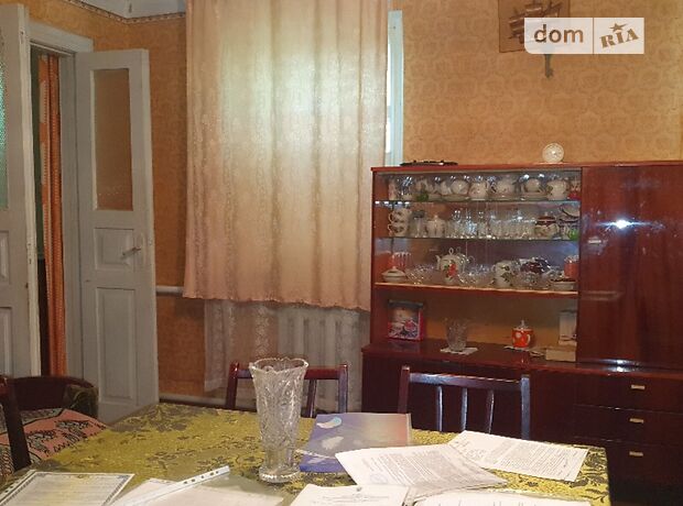 Продажа части дома в Черкассах, улица Нарбутовская (Петровского), район Центр, 1 комната фото 1 Продажа части дома в Черкассах, улица Нарбутовская (Петровского), район Центр, 1 комната фото 1