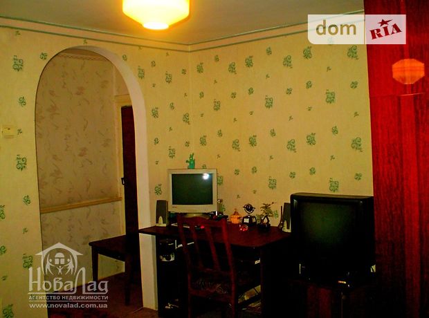 Часть дома Чернигов,р‑н.,улица Земская Ордоникидзе фото 1 Часть дома Чернигов,р‑н.,улица Земская Ордоникидзе Продажа фото 1