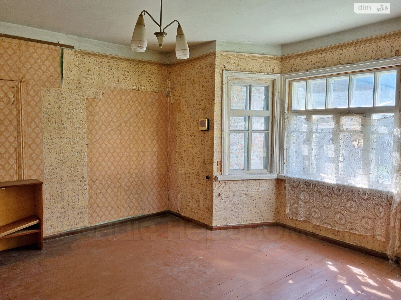 Продаж частини будинку в Чернігові, район Круг, 3 кімнати фото 1 Продаж частини будинку в Чернігові, район Круг, 3 кімнати фото 1