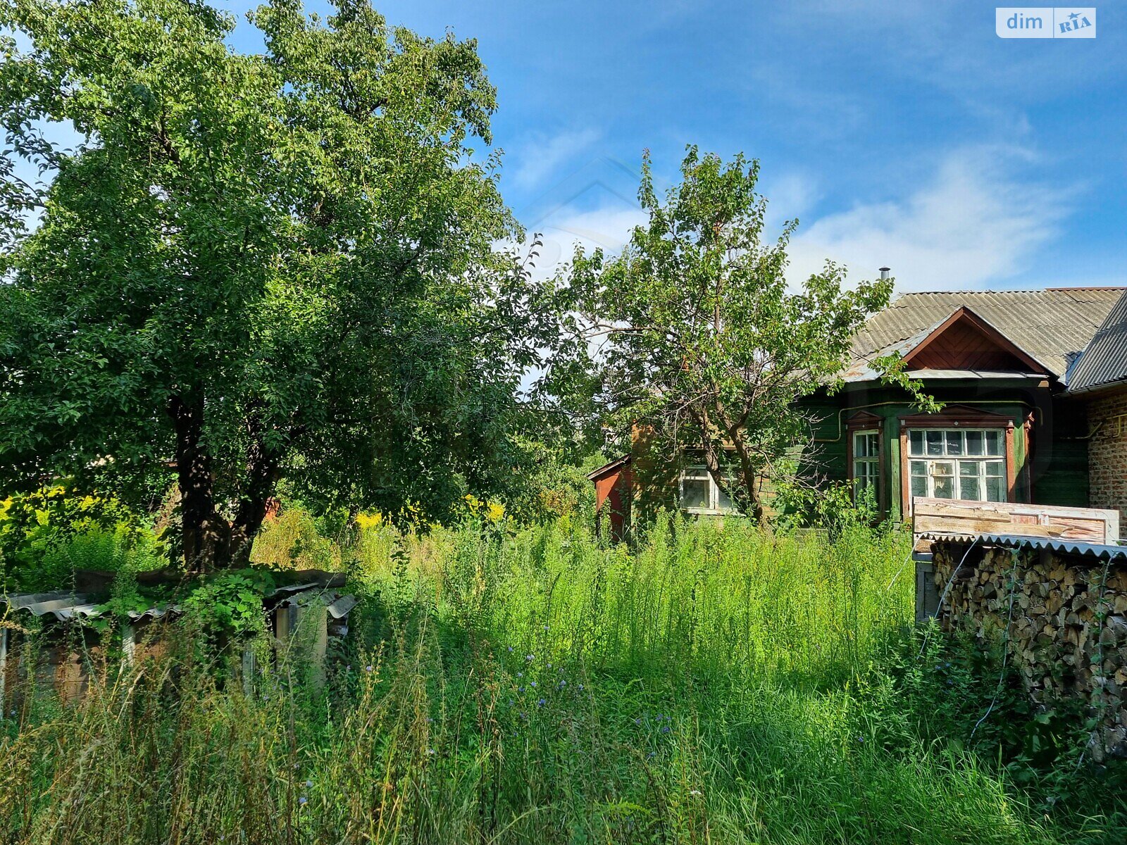 Продаж частини будинку в Чернігові, район Круг, 3 кімнати фото 1 Продаж частини будинку в Чернігові, район Круг, 3 кімнати фото 1