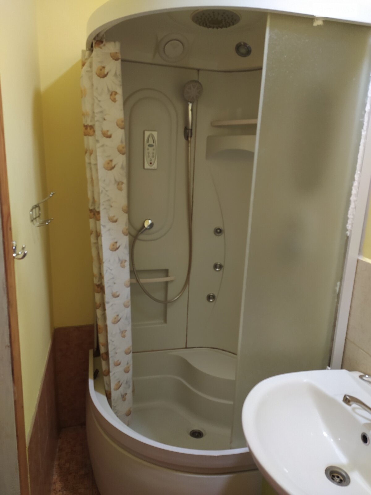 Продаж частини будинку в Чернігові, район Новозаводський, 3 кімнати фото 1 Продаж частини будинку в Чернігові, район Новозаводський, 3 кімнати фото 1