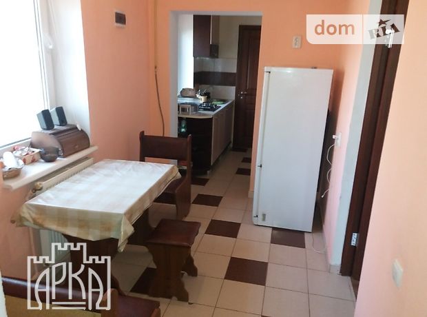 Продажа части дома в Черновцах, Зарожанська Роша клуб, район Роша, 2 комнаты фото 1 Продажа части дома в Черновцах, Зарожанська Роша клуб, район Роша, 2 комнаты фото 1