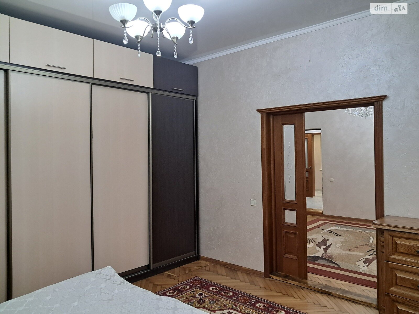 Продажа части дома в Черновцах, улица Хортицкая, район Шевченковский, 3 комнаты фото 1