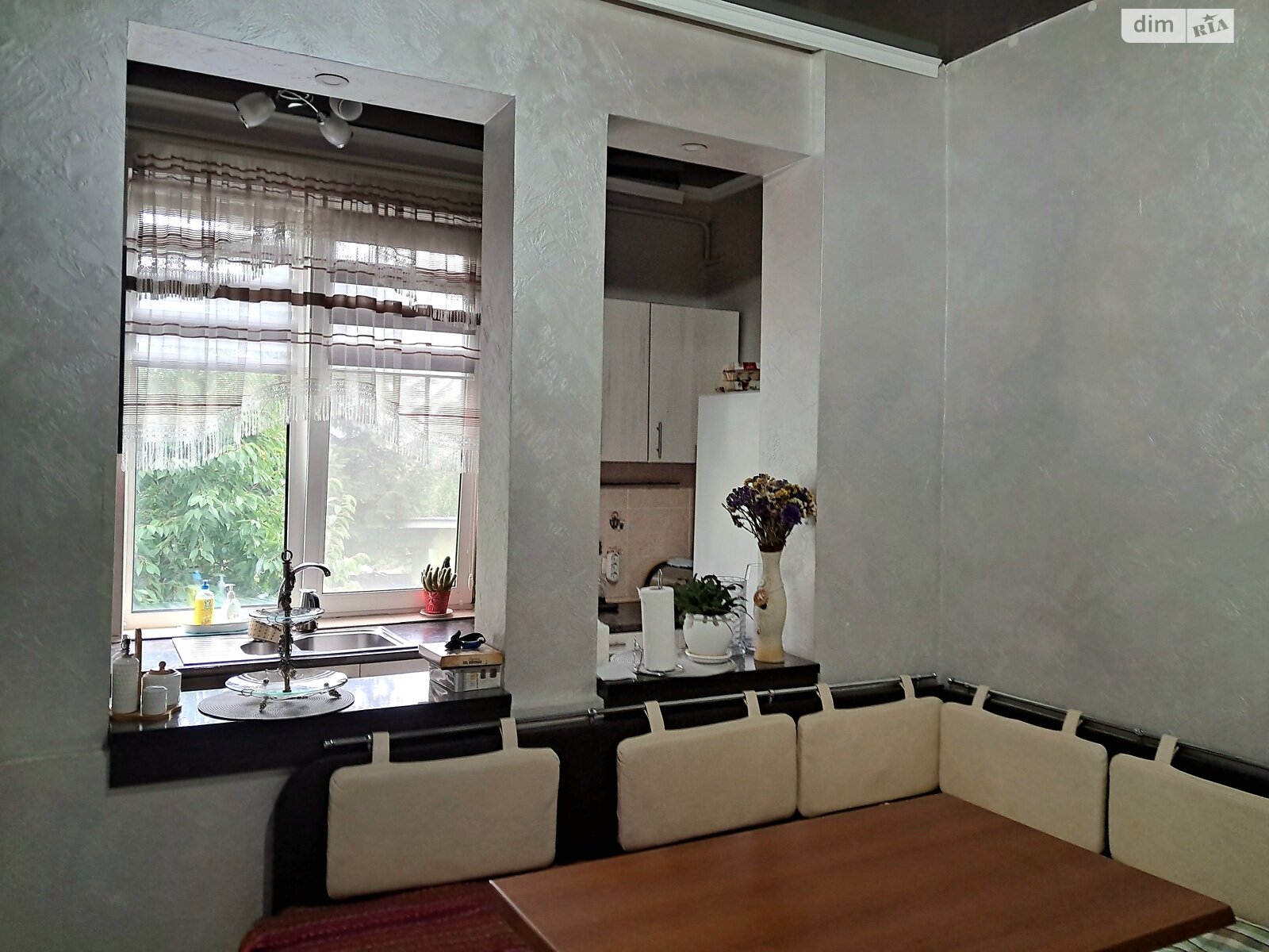 Продажа части дома в Черновцах, улица Хортицкая, район Шевченковский, 3 комнаты фото 1