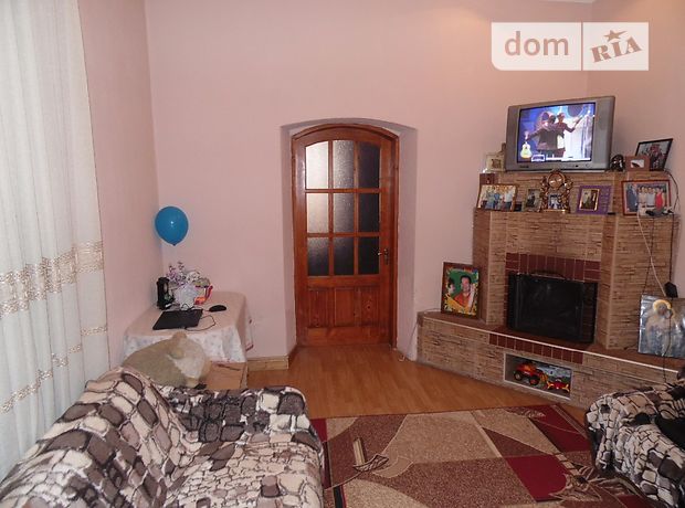 Продажа части дома, 100м², Черновцы, р‑н. Центр, Сторожинецька (початок) Продажа части дома, 100м², Черновцы, р‑н. Центр, Сторожинецька (початок)