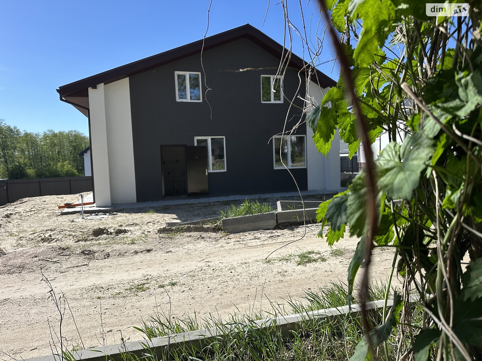 Продажа части дома в Дмитровке, 3 комнаты фото 1 Продажа части дома в Дмитровке, 3 комнаты фото 1