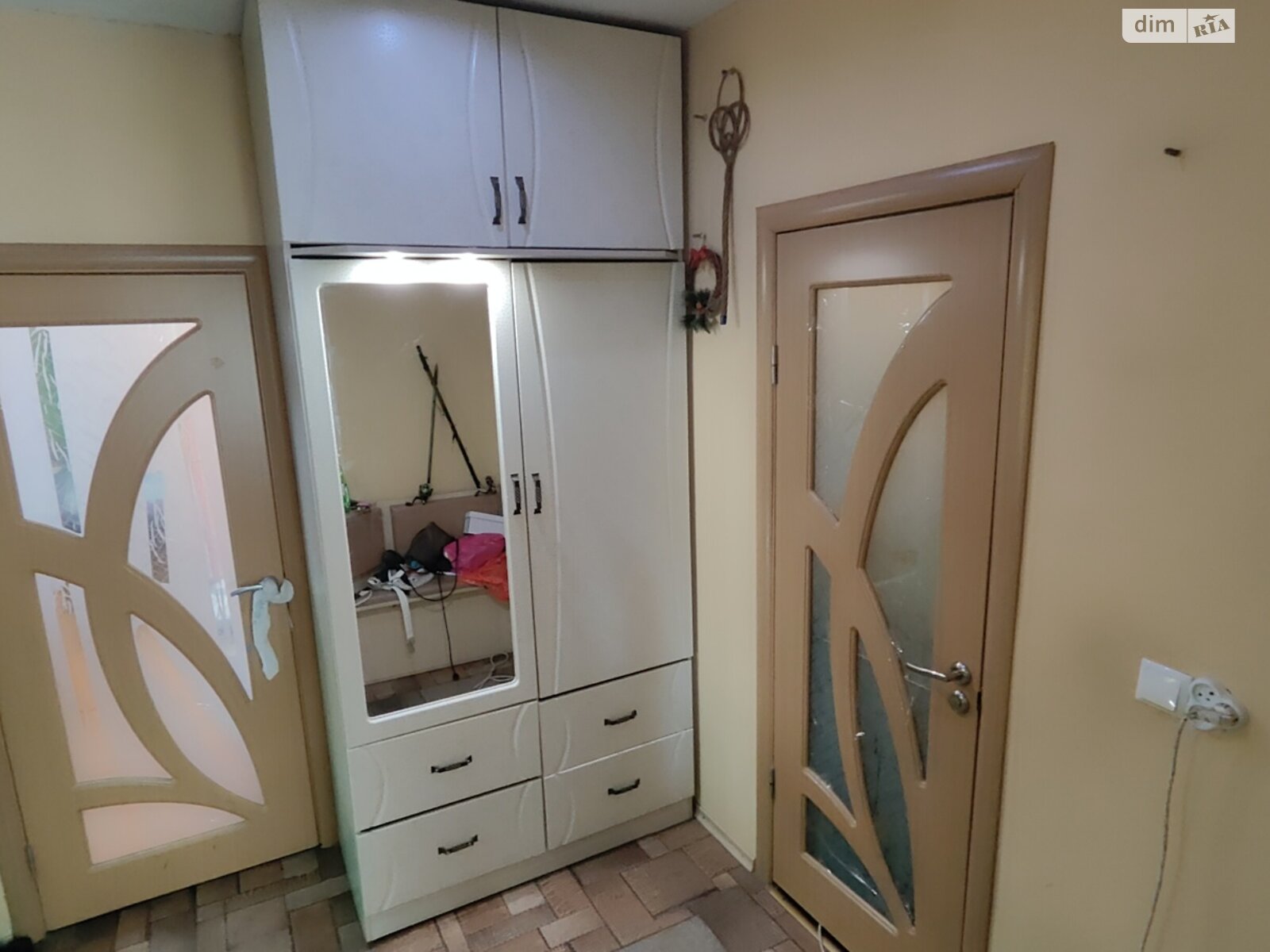 Продаж частини будинку в Дніпрі, вулиця Мазуренко Галі (Манкевича), район Амур, 3 кімнати фото 1 Продаж частини будинку в Дніпрі, вулиця Мазуренко Галі (Манкевича), район Амур, 3 кімнати фото 1