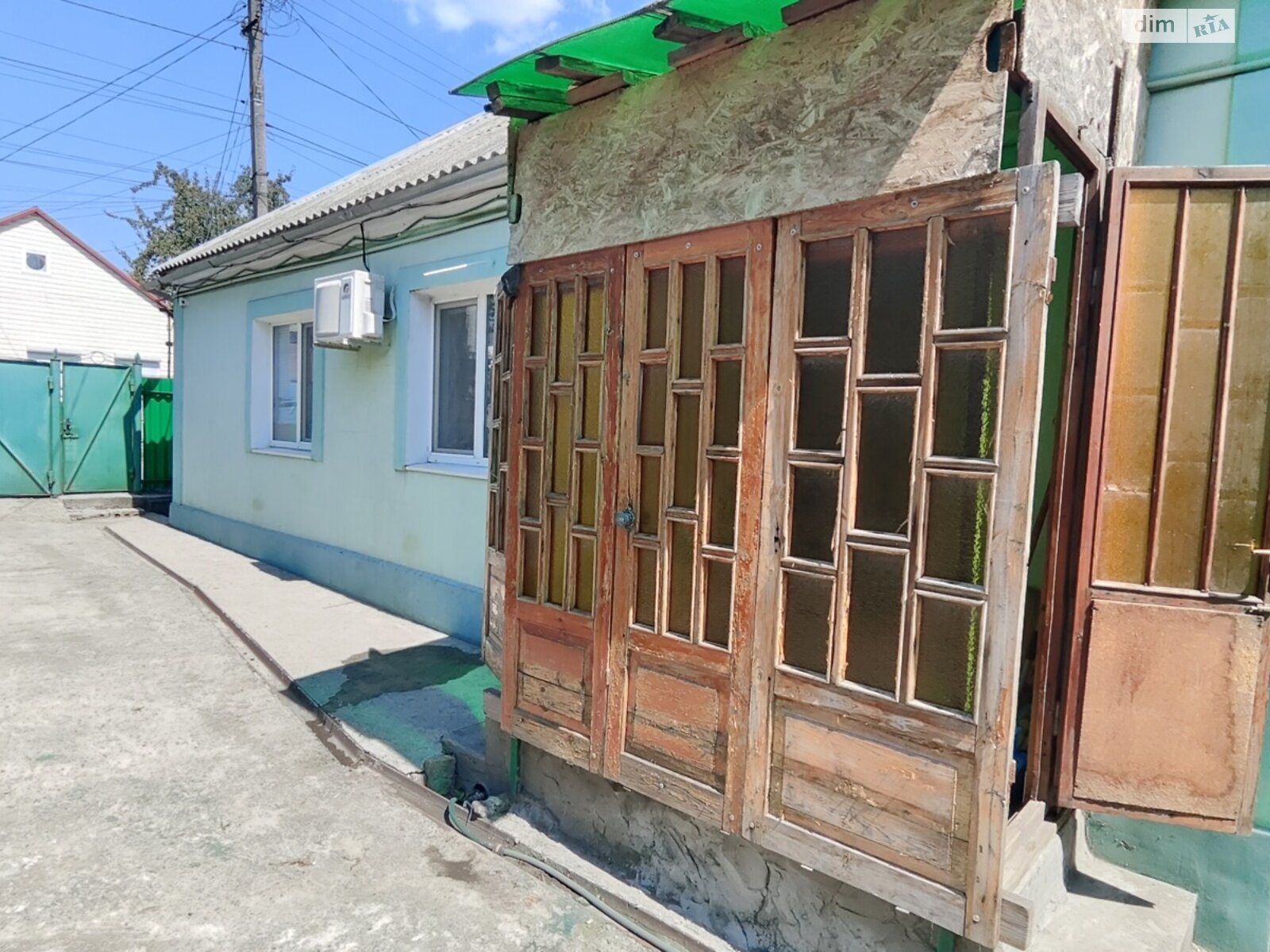 Продаж частини будинку в Дніпрі, вулиця Мазуренко Галі (Манкевича), район Амур, 3 кімнати фото 1 Продаж частини будинку в Дніпрі, вулиця Мазуренко Галі (Манкевича), район Амур, 3 кімнати фото 1