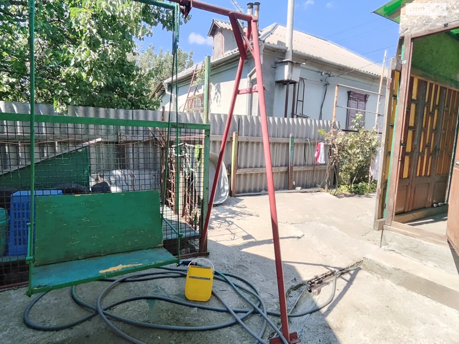 Продаж частини будинку в Дніпрі, вулиця Мазуренко Галі (Манкевича), район Амур, 3 кімнати фото 1 Продаж частини будинку в Дніпрі, вулиця Мазуренко Галі (Манкевича), район Амур, 3 кімнати фото 1