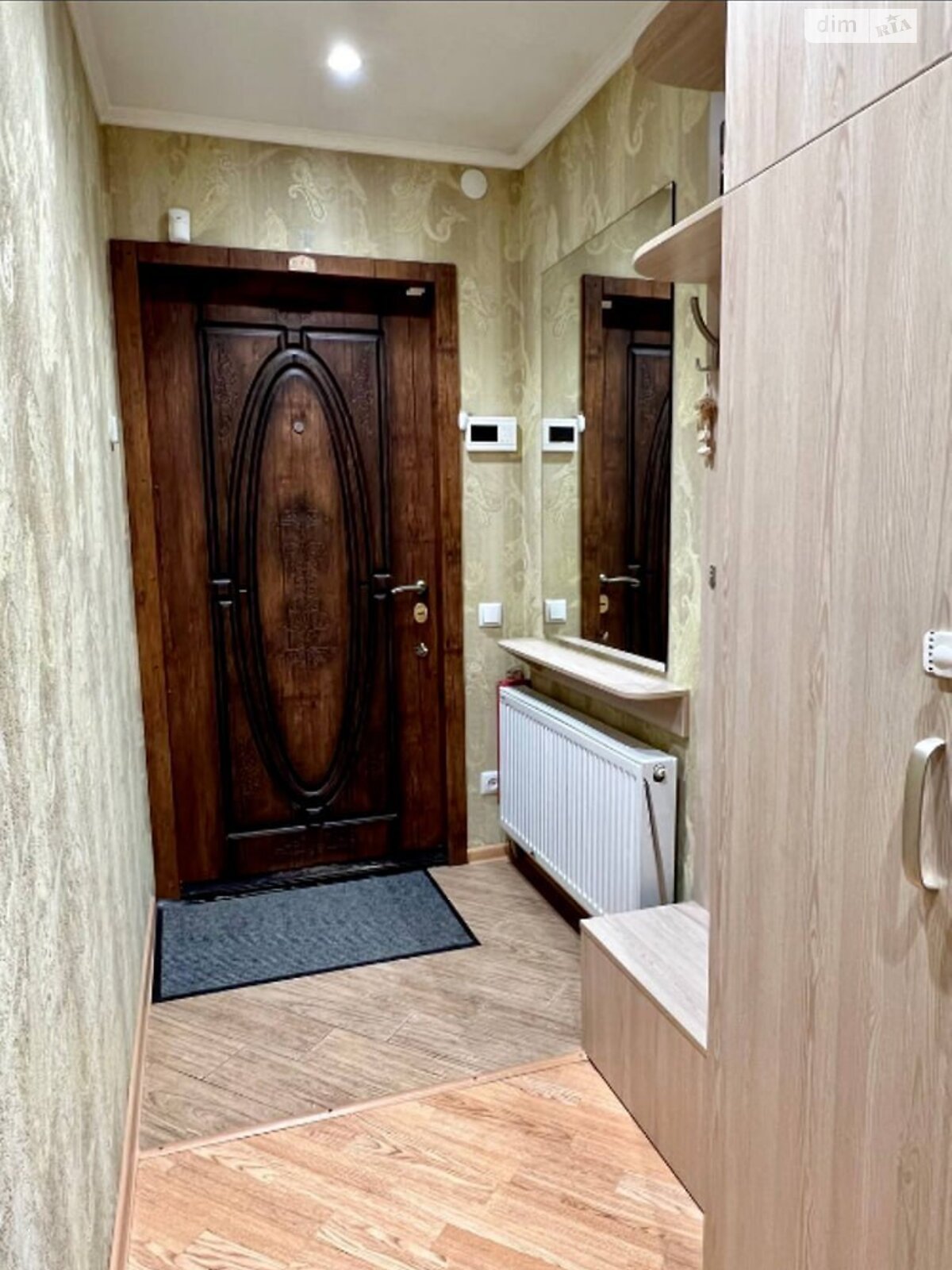 Продажа части дома в Днепре, район Еврейская слобода, 3 комнаты фото 1 Продажа части дома в Днепре, район Еврейская слобода, 3 комнаты фото 1