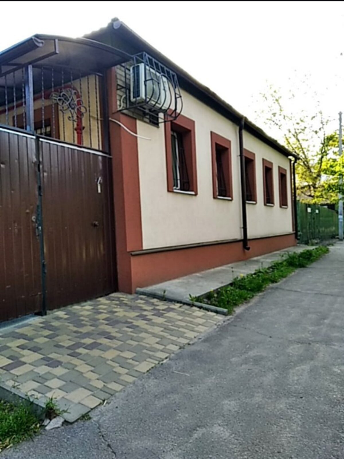 Продажа части дома в Днепре, район Еврейская слобода, 3 комнаты фото 1 Продажа части дома в Днепре, район Еврейская слобода, 3 комнаты фото 1