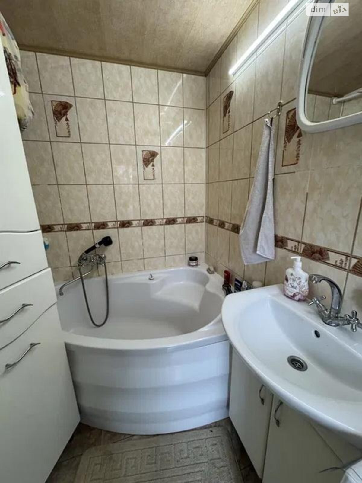 Продаж частини будинку в Дніпрі, район Єврейська слобода, 5 кімнат фото 1 Продаж частини будинку в Дніпрі, район Єврейська слобода, 5 кімнат фото 1