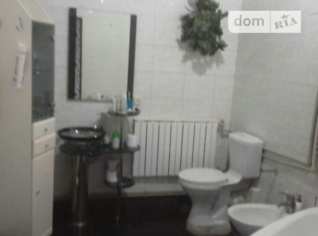 Продаж частини будинку в Донецьку, проспект Дзержинського, район Калинінський, 2 кімнати фото 1 Продаж частини будинку в Донецьку, проспект Дзержинського, район Калинінський, 2 кімнати фото 1