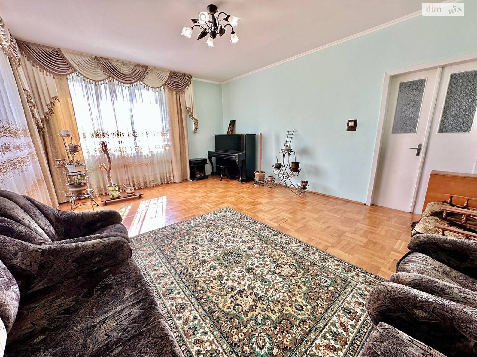 Продажа части дома в Дрогобыче, улица Довбуша 10/4, район Дрогобыч, 3 комнаты фото 1 Продажа части дома в Дрогобыче, улица Довбуша 10/4, район Дрогобыч, 3 комнаты фото 1