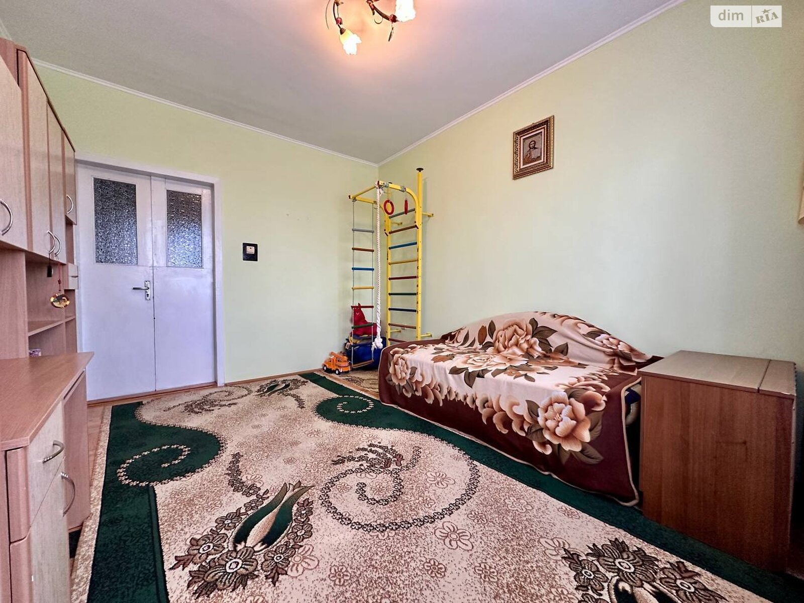 Продажа части дома в Дрогобыче, улица Довбуша 10/4, район Дрогобыч, 3 комнаты фото 1 Продажа части дома в Дрогобыче, улица Довбуша 10/4, район Дрогобыч, 3 комнаты фото 1