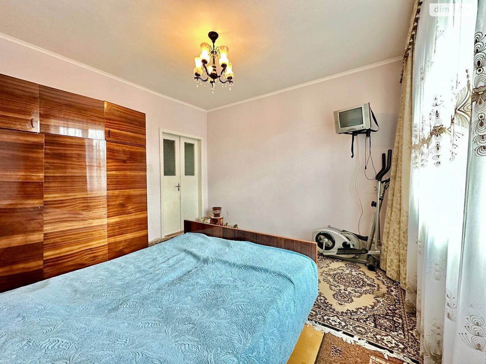 Продажа части дома в Дрогобыче, улица Довбуша 10/4, район Дрогобыч, 3 комнаты фото 1 Продажа части дома в Дрогобыче, улица Довбуша 10/4, район Дрогобыч, 3 комнаты фото 1