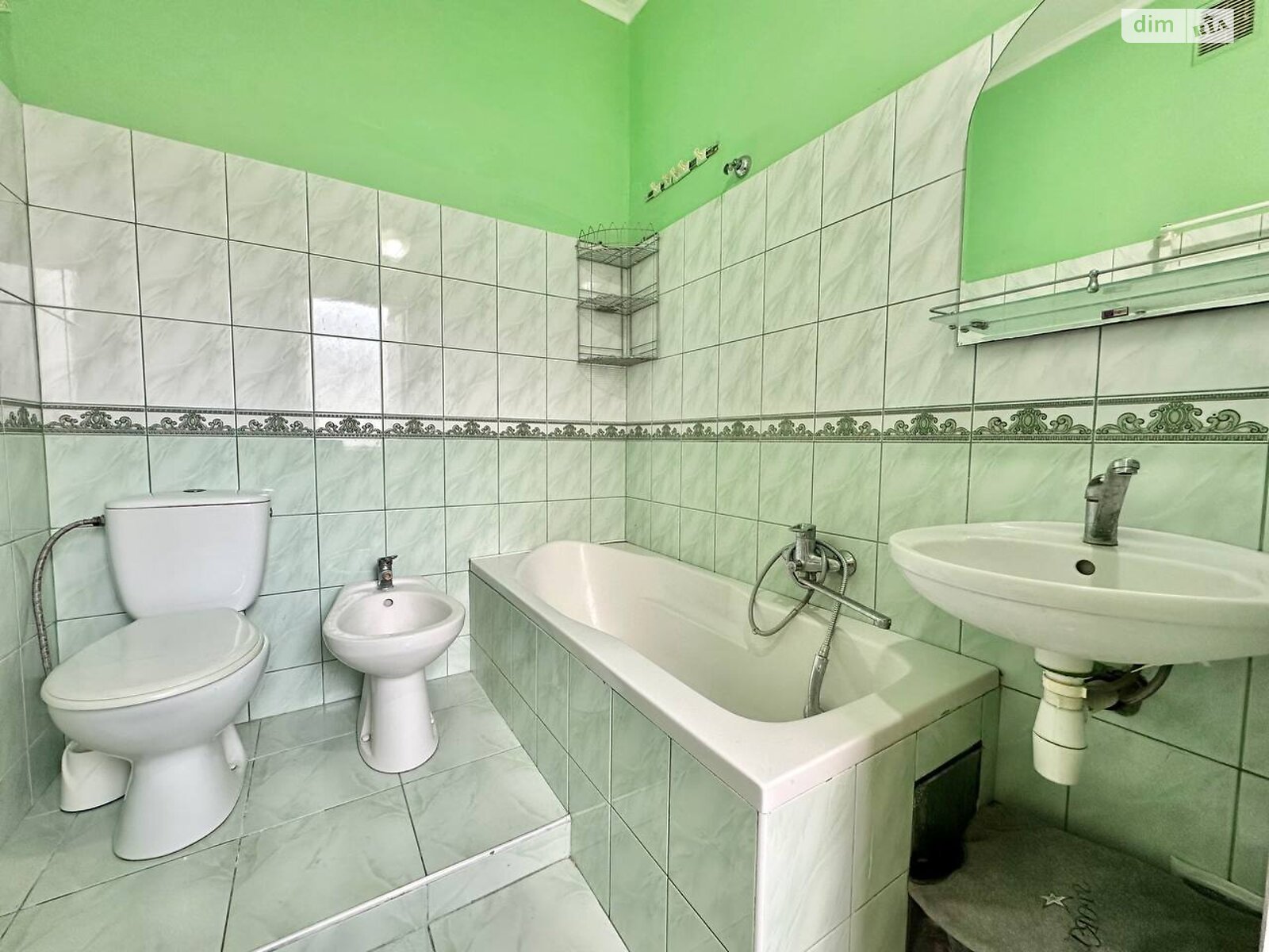 Продажа части дома в Дрогобыче, улица Довбуша 10/4, район Дрогобыч, 3 комнаты фото 1 Продажа части дома в Дрогобыче, улица Довбуша 10/4, район Дрогобыч, 3 комнаты фото 1
