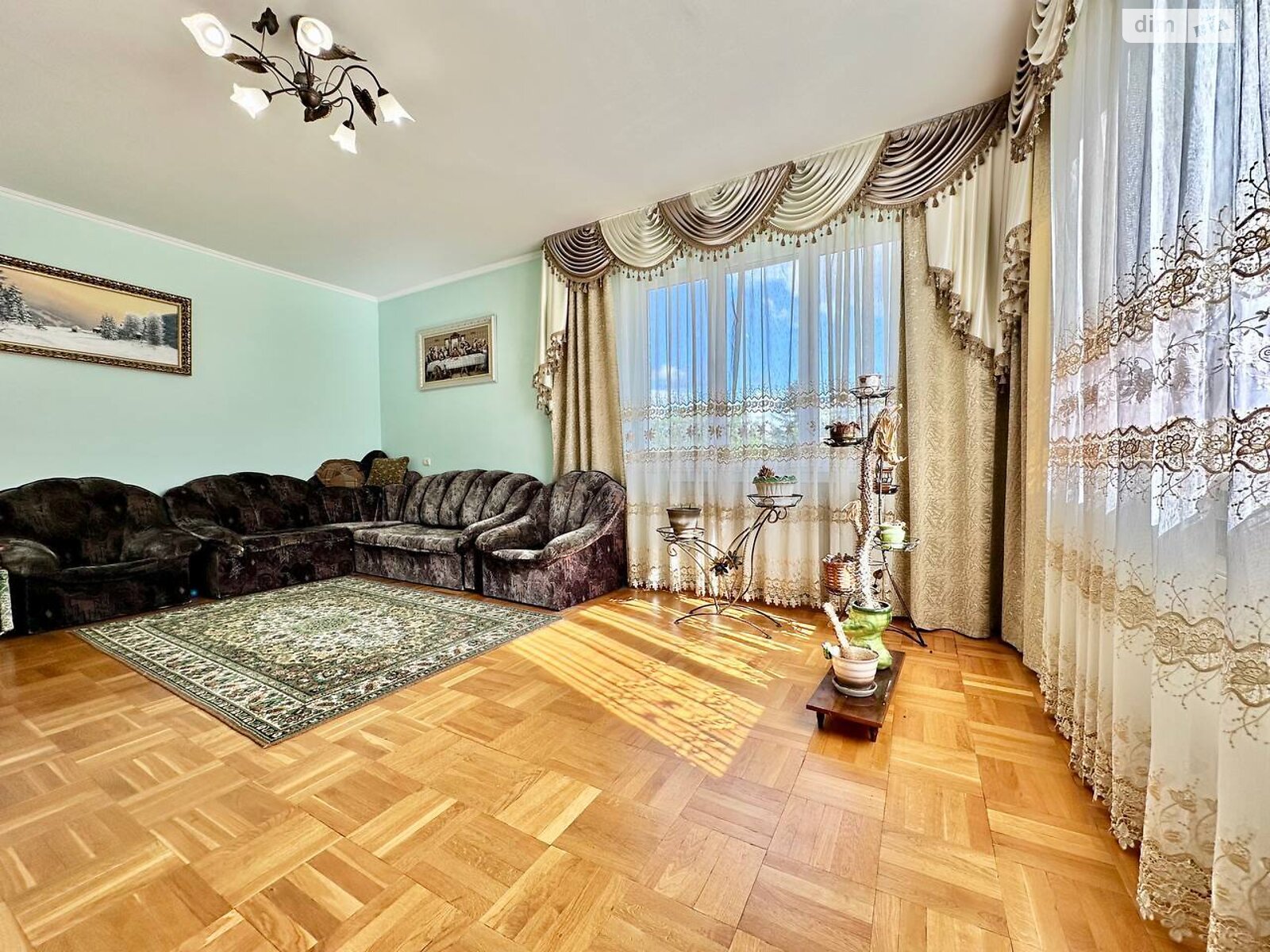 Продажа части дома в Дрогобыче, улица Довбуша 10/4, район Дрогобыч, 3 комнаты фото 1 Продажа части дома в Дрогобыче, улица Довбуша 10/4, район Дрогобыч, 3 комнаты фото 1
