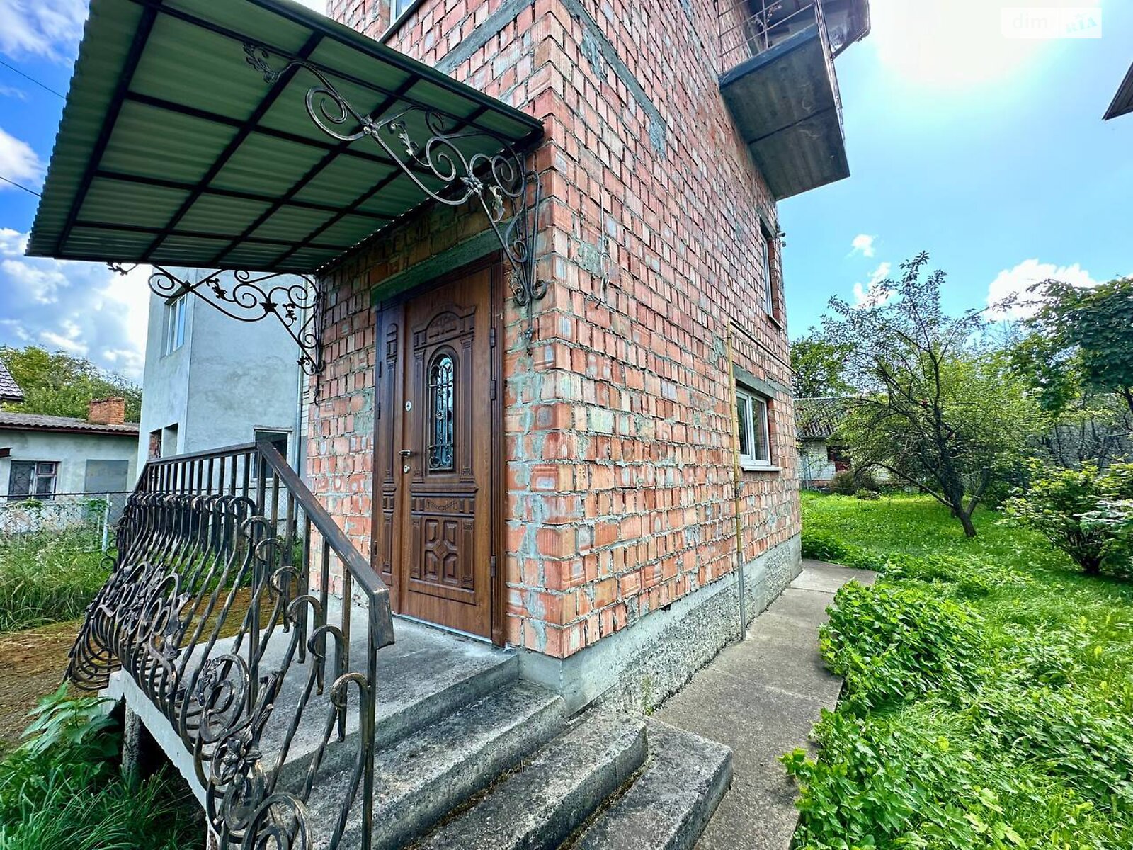 Продажа части дома в Дрогобыче, улица Довбуша 10/4, район Дрогобыч, 3 комнаты фото 1 Продажа части дома в Дрогобыче, улица Довбуша 10/4, район Дрогобыч, 3 комнаты фото 1