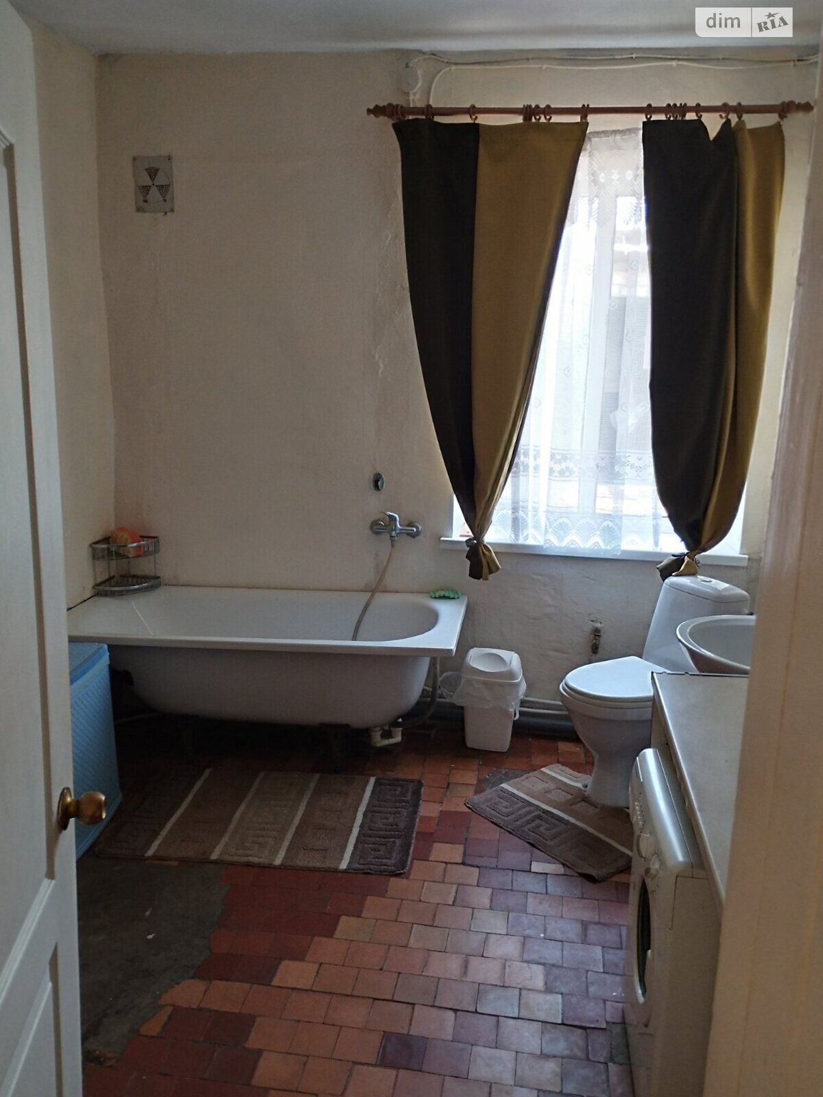 Продажа части дома в Фонтанке, улица Бориса Джонсона (Маяковского), 3 комнаты фото 1 Продажа части дома в Фонтанке, улица Бориса Джонсона (Маяковского), 3 комнаты фото 1