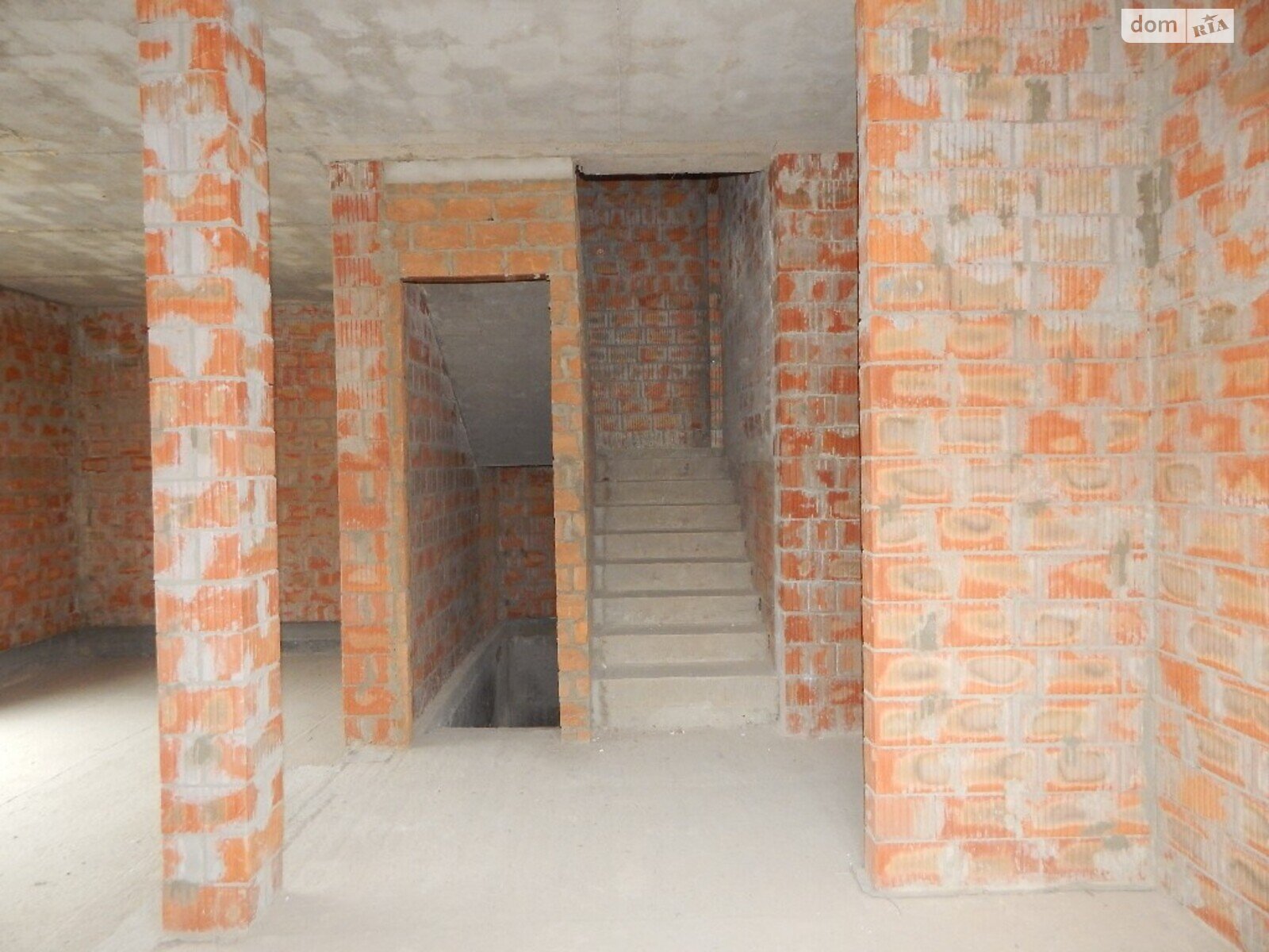 Продаж частини будинку в Гатне, 5 кімнат фото 1 Продаж частини будинку в Гатне, 5 кімнат фото 1