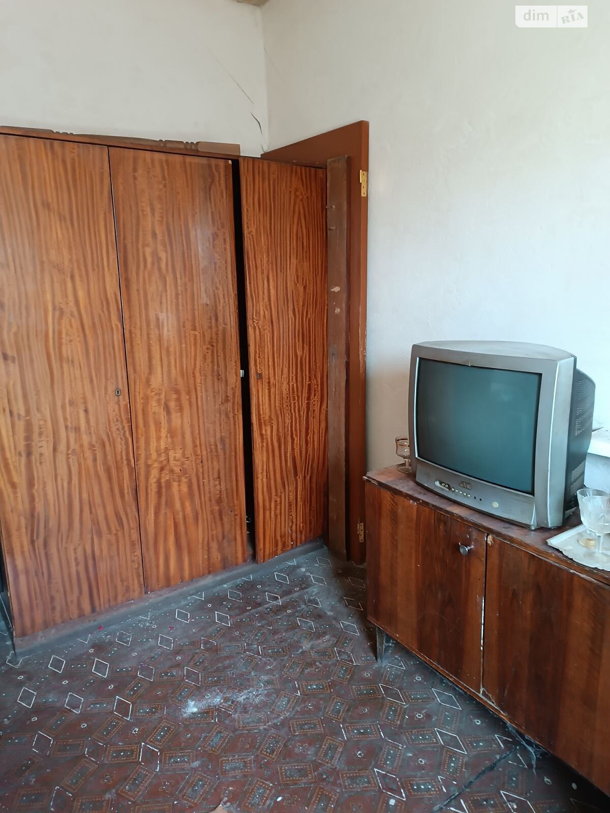 Продажа части дома в Харькове, улица Карпатская, район Салтовка, 2 комнаты фото 1 Продажа части дома в Харькове, улица Карпатская, район Салтовка, 2 комнаты фото 1