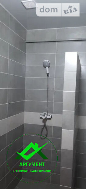 Продажа части дома в Херсоне, 2-я улица Комарова, район Корабельный, 1 комната фото 1 Продажа части дома в Херсоне, 2-я улица Комарова, район Корабельный, 1 комната фото 1