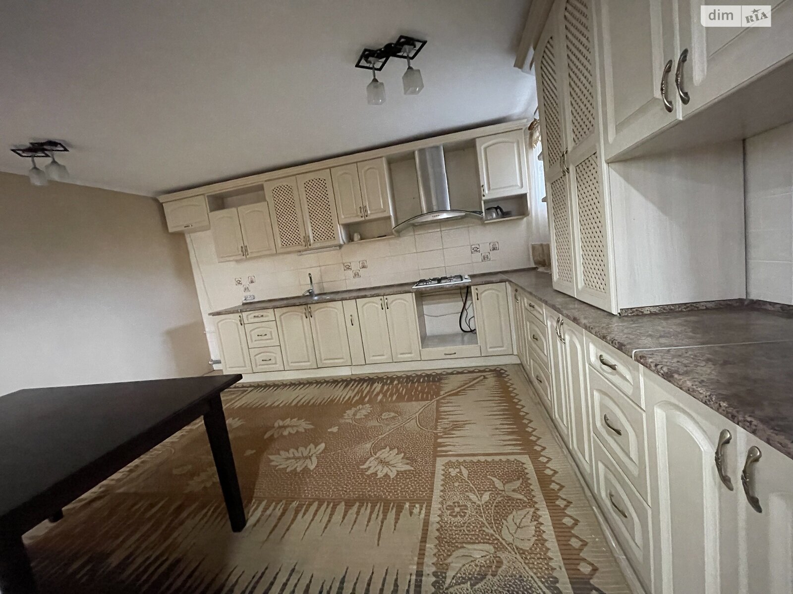 Продаж частини будинку в Хмельницькому, район Лезневе, 5 кімнат фото 1 Продаж частини будинку в Хмельницькому, район Лезневе, 5 кімнат фото 1