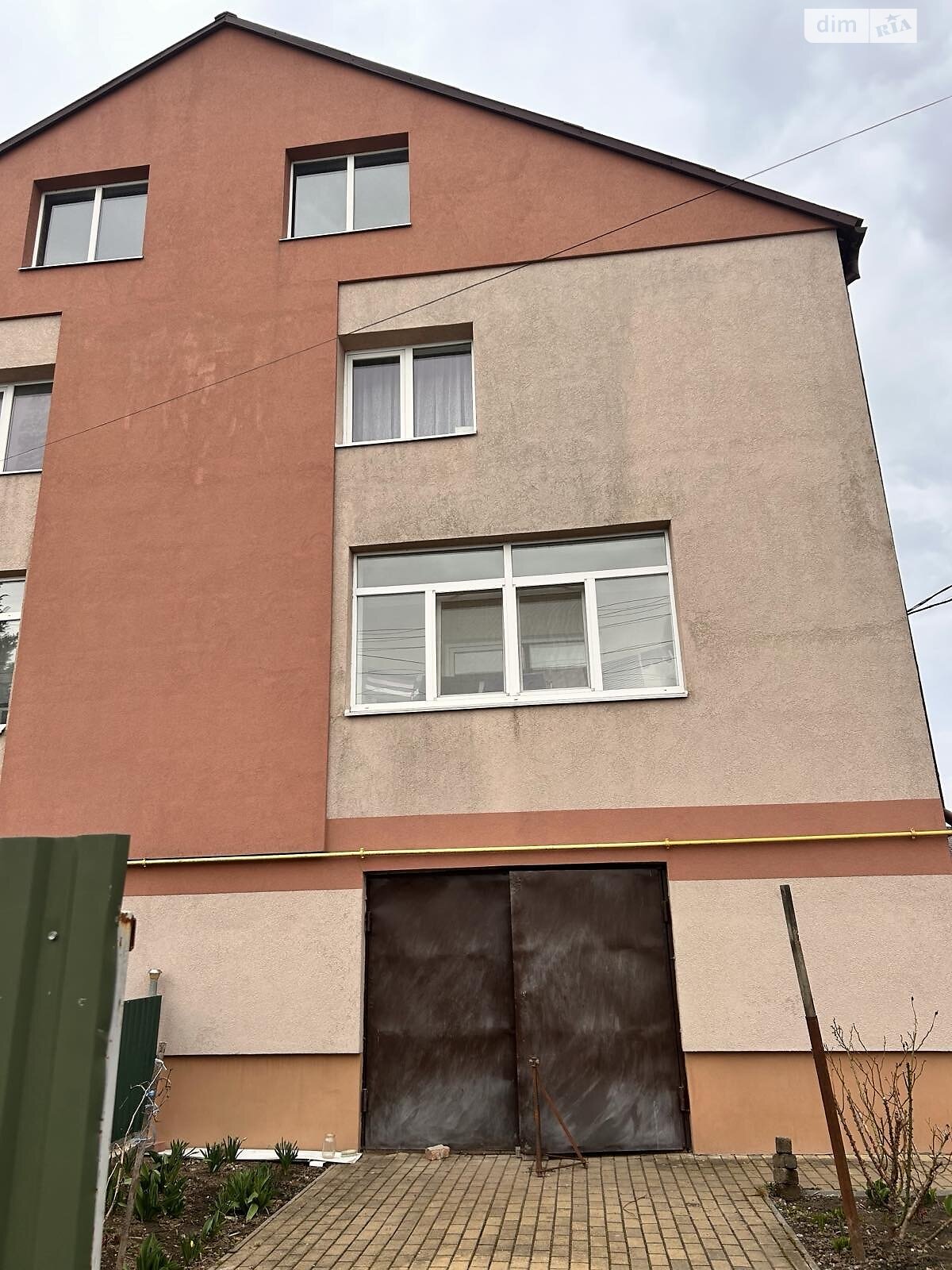 Продаж частини будинку в Хмельницькому, район Лезневе, 5 кімнат фото 1 Продаж частини будинку в Хмельницькому, район Лезневе, 5 кімнат фото 1