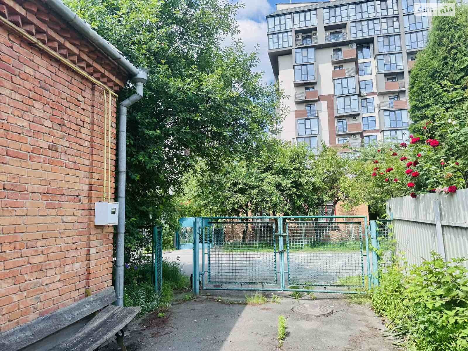 Продажа части дома в Хмельницком, район Центр, 2 комнаты фото 1 Продажа части дома в Хмельницком, район Центр, 2 комнаты фото 1