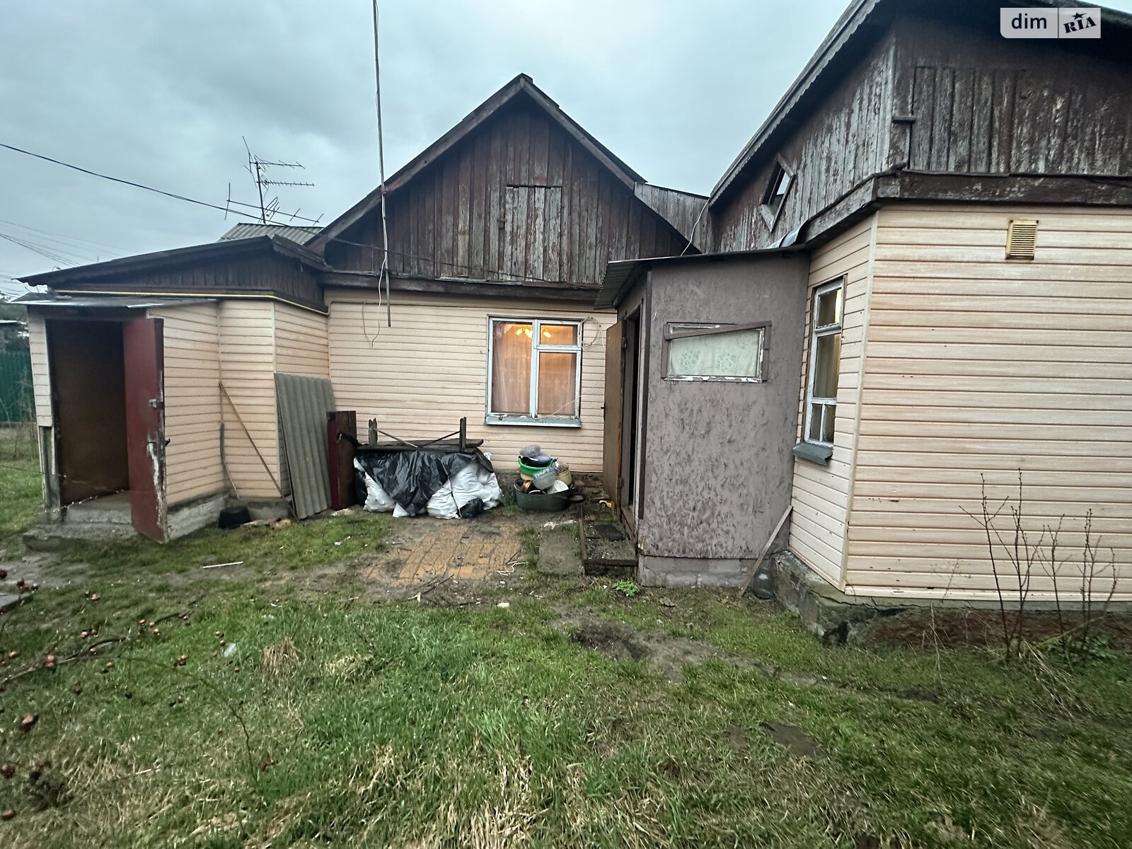 Продажа части дома в Ирпене, улица Севериновская, район Ирпень, 4 комнаты фото 1 Продажа части дома в Ирпене, улица Севериновская, район Ирпень, 4 комнаты фото 1