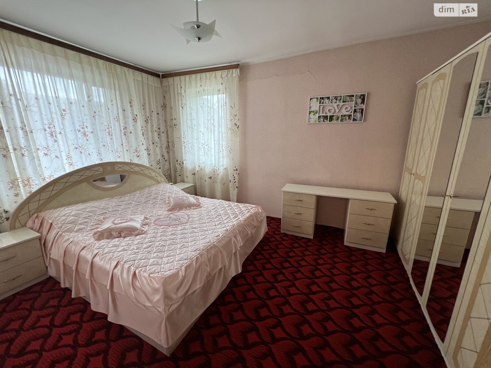 Продаж частини будинку в Ірпені, вулиця Юрія Мушкетика (Натана Рибака) 16, район Ірпінь, 9 кімнат фото 1 Продаж частини будинку в Ірпені, вулиця Юрія Мушкетика (Натана Рибака) 16, район Ірпінь, 9 кімнат фото 1